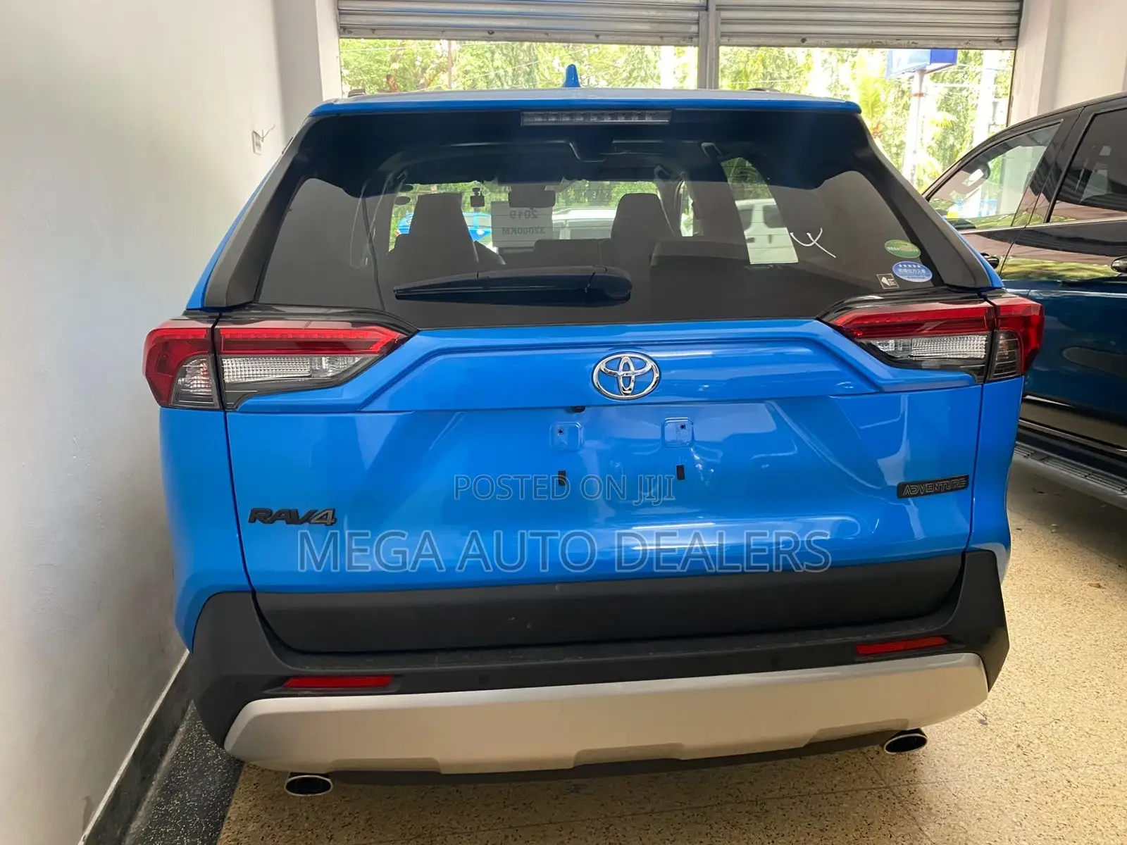 Toyota RAV4 2019 Blue