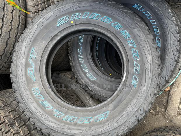 245/70r16 Bridgestone a/T 697 - thumbnail 2