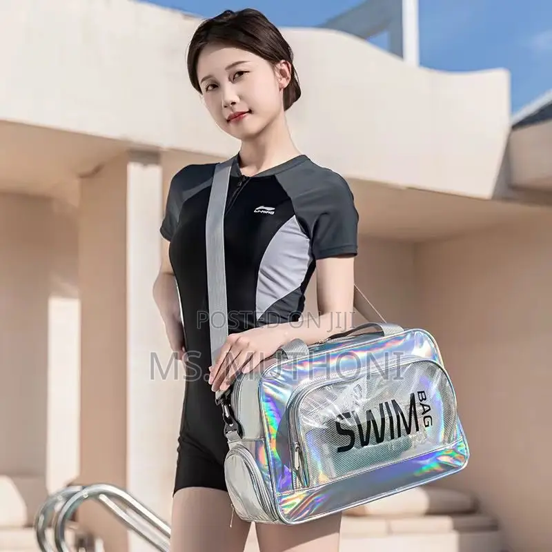 Portable Waterproof Swimming Beach Bag –
