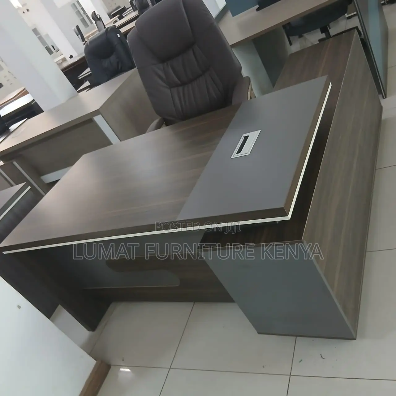 1.6m Modern Office Desk
