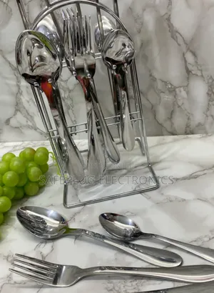 24-Piece Silver Cutlery Spoons