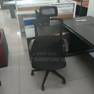 Strong Captain Mesh Office Seat