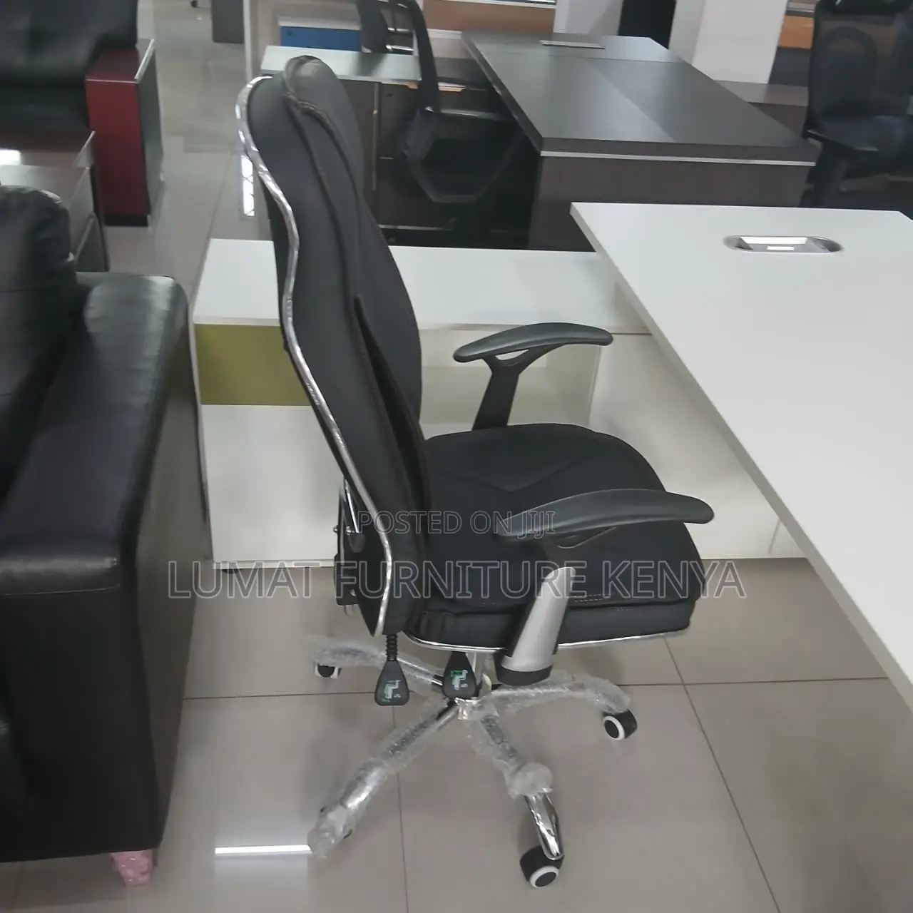 Leather High Back Staff Seat