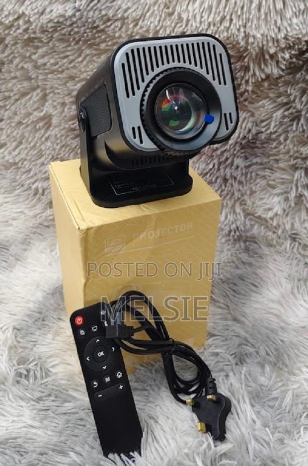 Wifi 6 Bt5 Keystone Correction Android Hy320 Mini Portable Projector - thumbnail 2