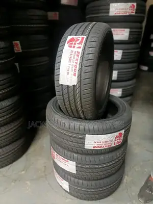 215/45rz17 Zextour Available