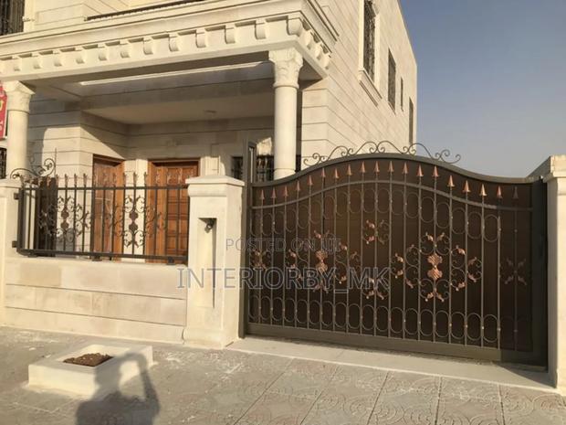 Privacy Sliding Gate | Solid Panel - main view