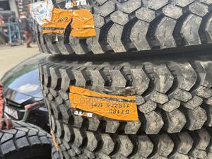 11r22.5 Boto Tires Diff - thumbnail 2