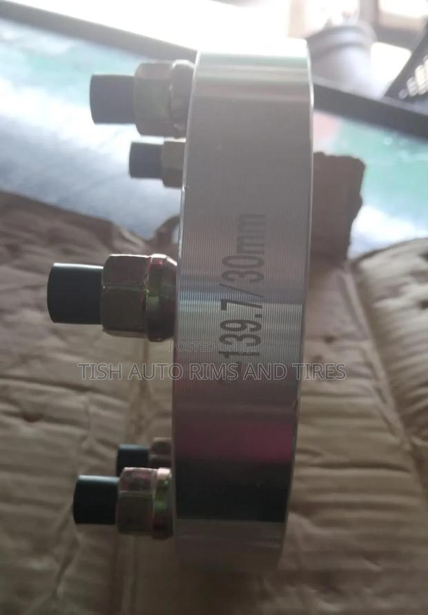 Toyota Hilux,Landcruser Prado Wheels Adapters - thumbnail 2