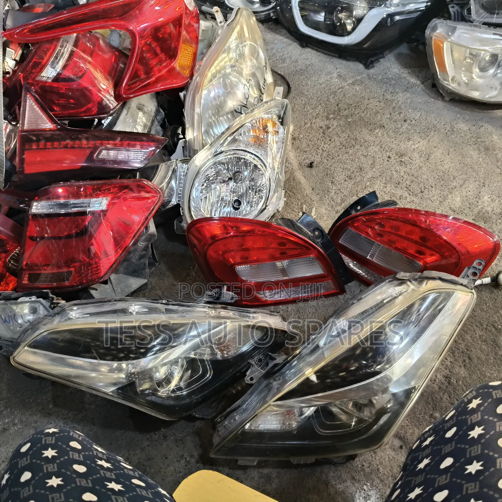 Suzuki Baleno Headlight Available in Good Condition