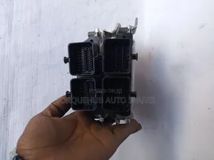 Suzuki Swift 2012 Engine Computer