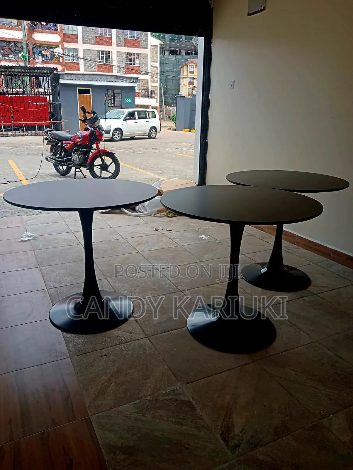 Black Cocktail Table