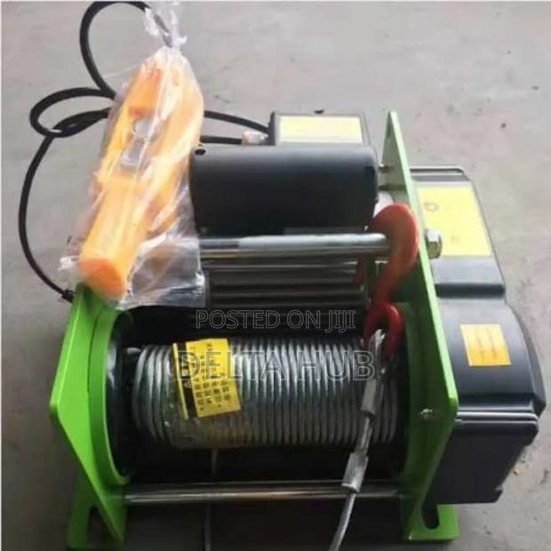 Precision Lifting Winch - main view