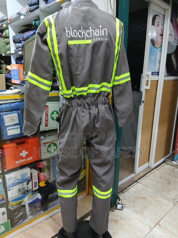 Industrial Care Uniforms For Men And Women - thumbnail 4