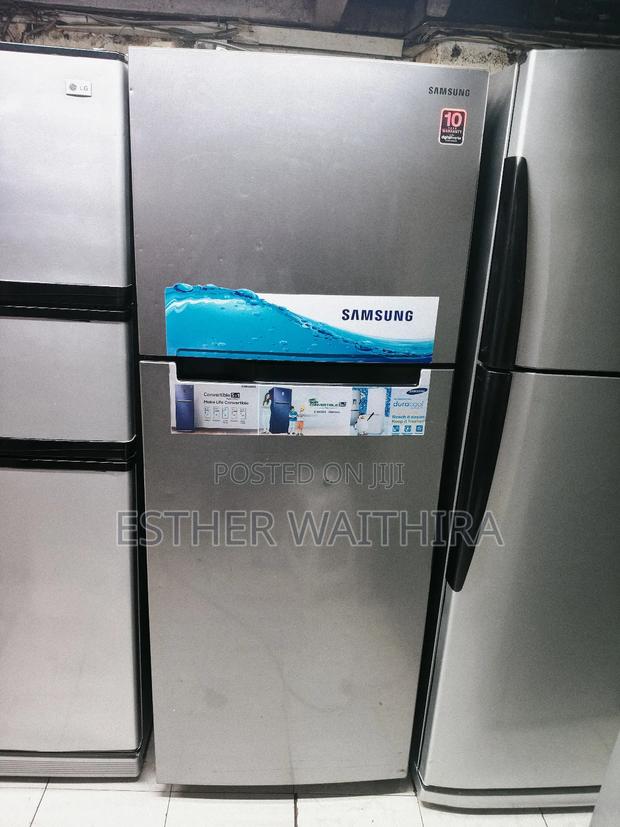 Commercial Sumsung Refrigerator Well Maintained - thumbnail 4