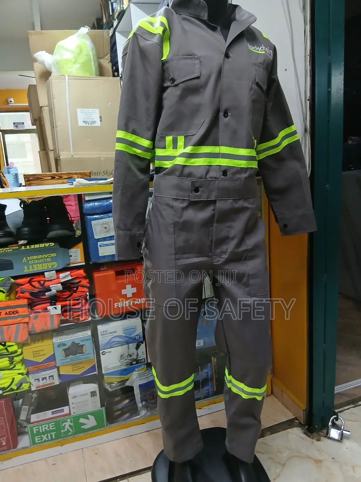 Double Fastened Safety Overall In Nairobi Kenya