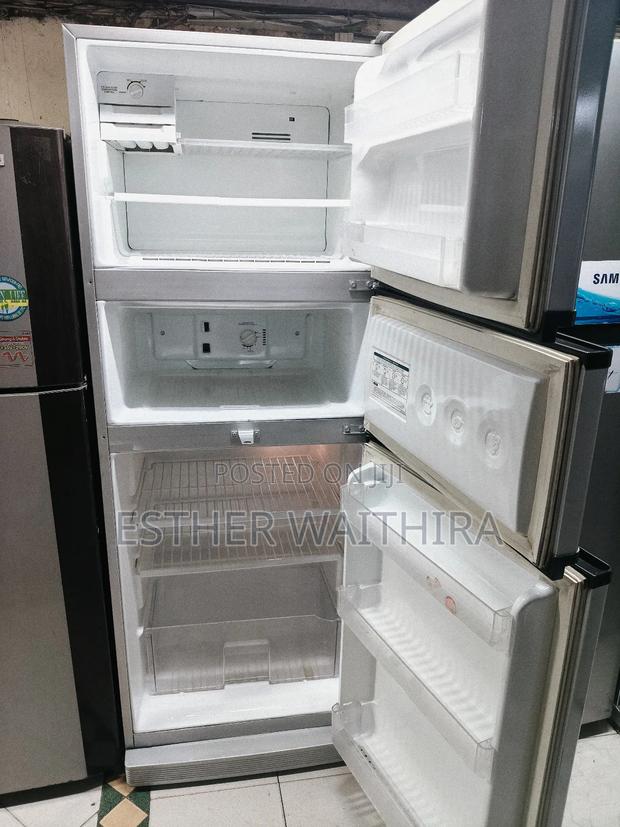 Lg Three Doors Fridge - thumbnail 3