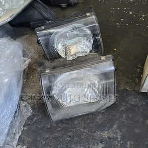 Mitsubishi Pajero Simcard Headlight