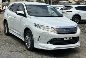 Toyota Harrier 2.0 2018 White