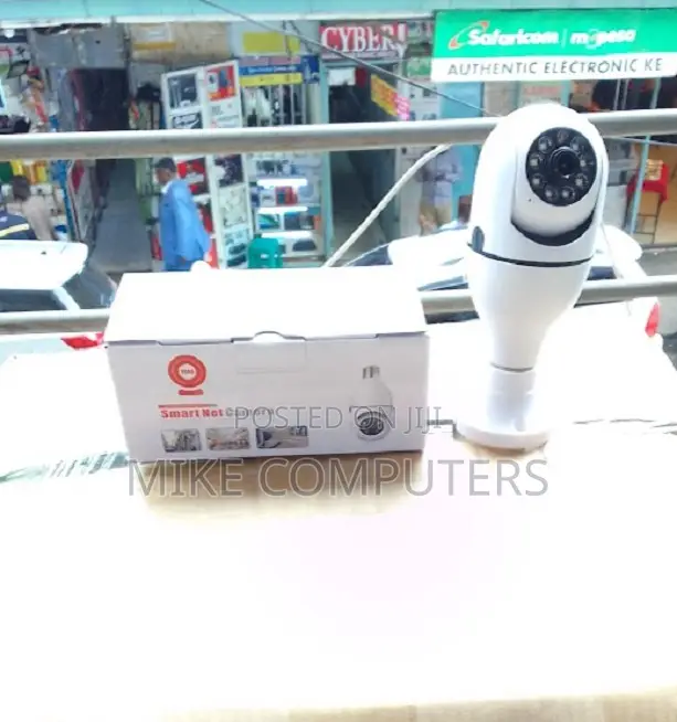 Remote Access PTZ 360° Rotating Wifi Bulb CCTV