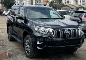 Toyota Land Cruiser Prado 2.8 2019 Black
