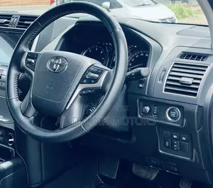 Toyota Land Cruiser Prado 2.8 2019 Black