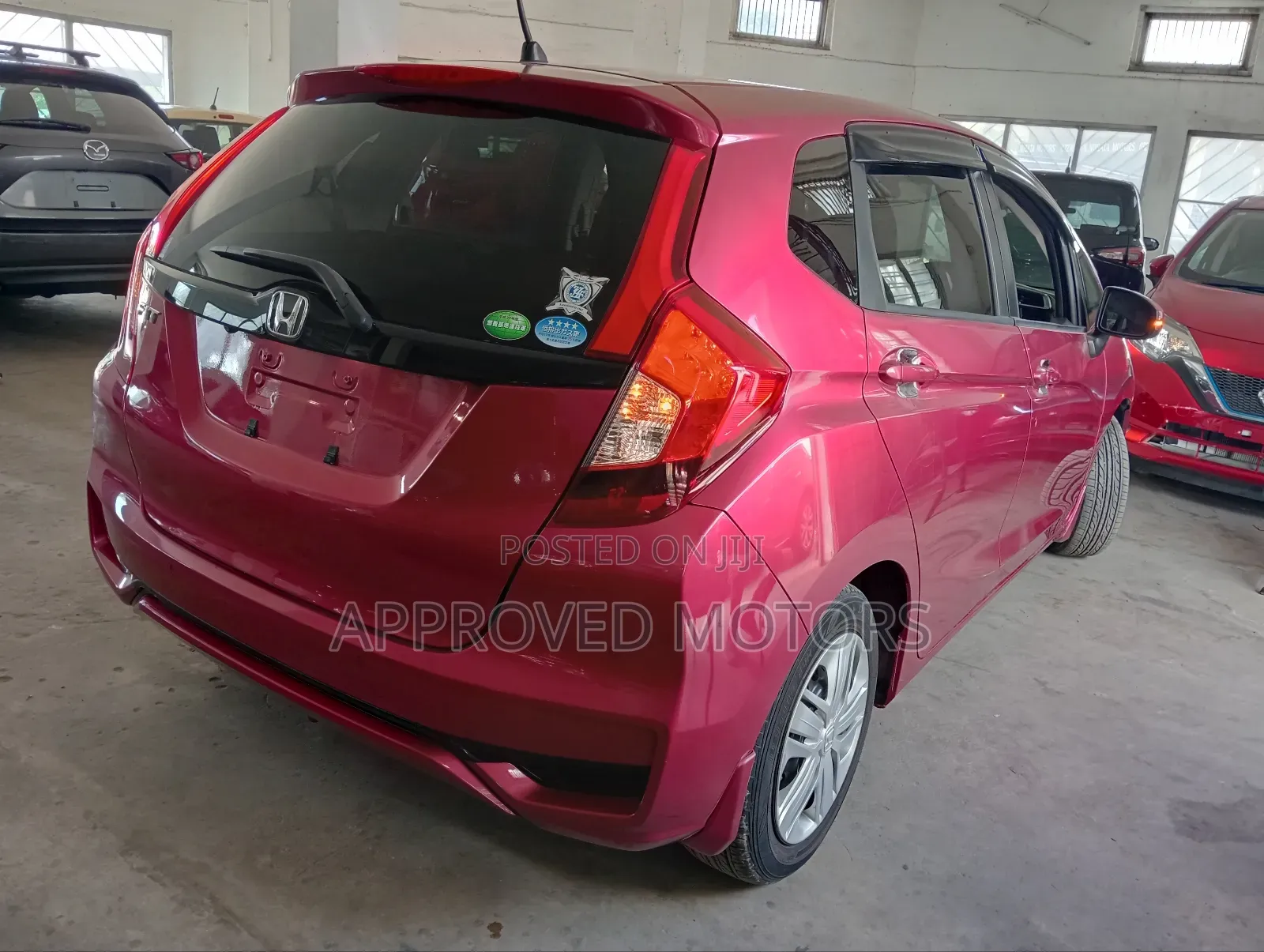 Honda Fit 2018 Maroon