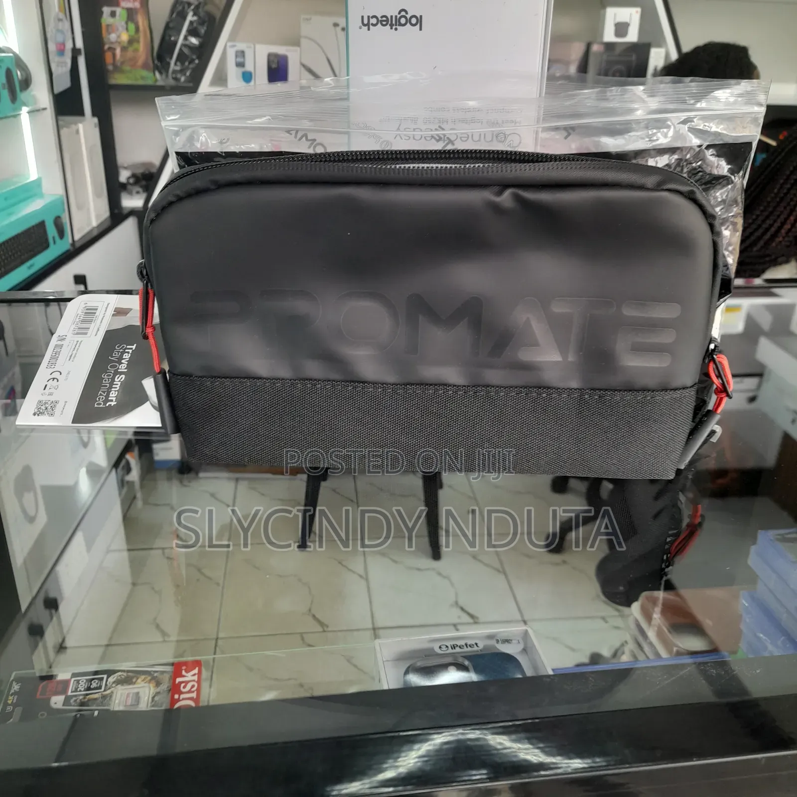 Promate Pouch Bag With Multiple Pockets