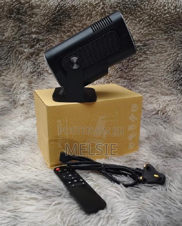 Mini Portable Projector Android 11 1080p 720p Ansi Portable Projector - thumbnail 3