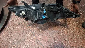 Toyota Auris 2012/2013/2014/2015 Headlight