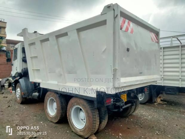 Tata Prima 2523 Tipper ,2015 Model - thumbnail 6