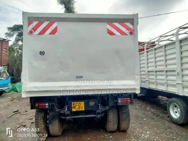 Tata Prima 2523 Tipper ,2015 Model - thumbnail 7