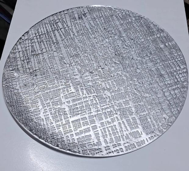 Round Table Mats_nje - main view