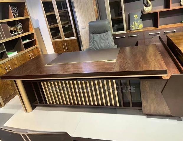 Office Desk: 1.4 Meter Brown Manager Desk - thumbnail 12
