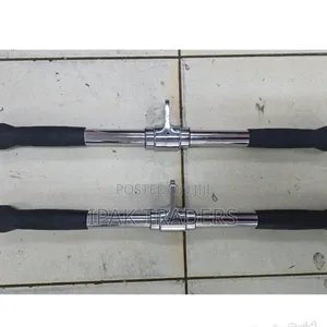 Straight Rotating Short Bar Pulley Attachment