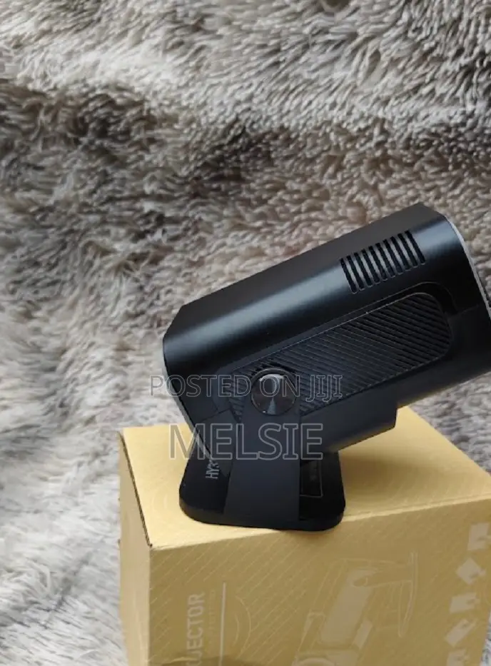 Hy320 Mini Projector Resolution: 720p (1920×720)