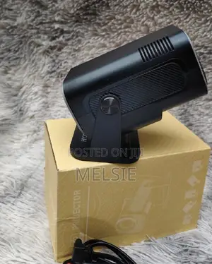 Hy320 Mini Projector Resolution: 720p (1920×720)
