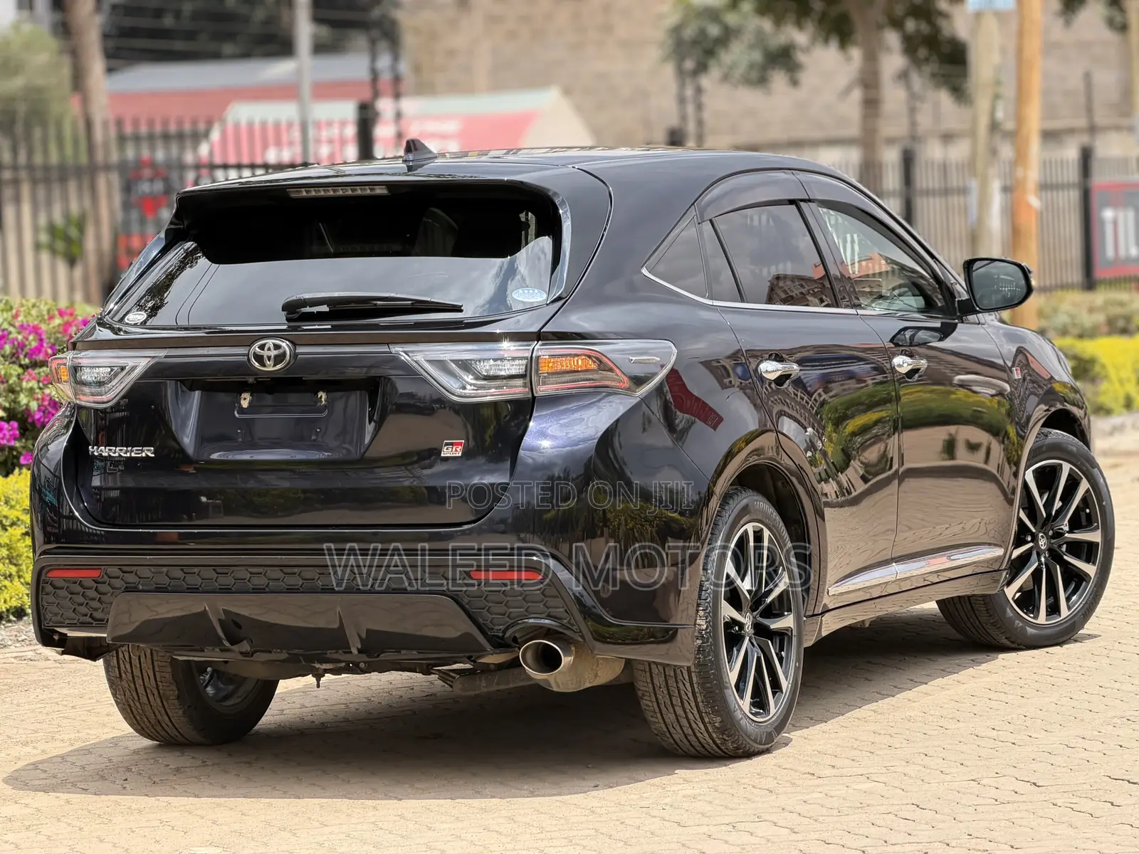 Toyota Harrier 2.0 2019 Black