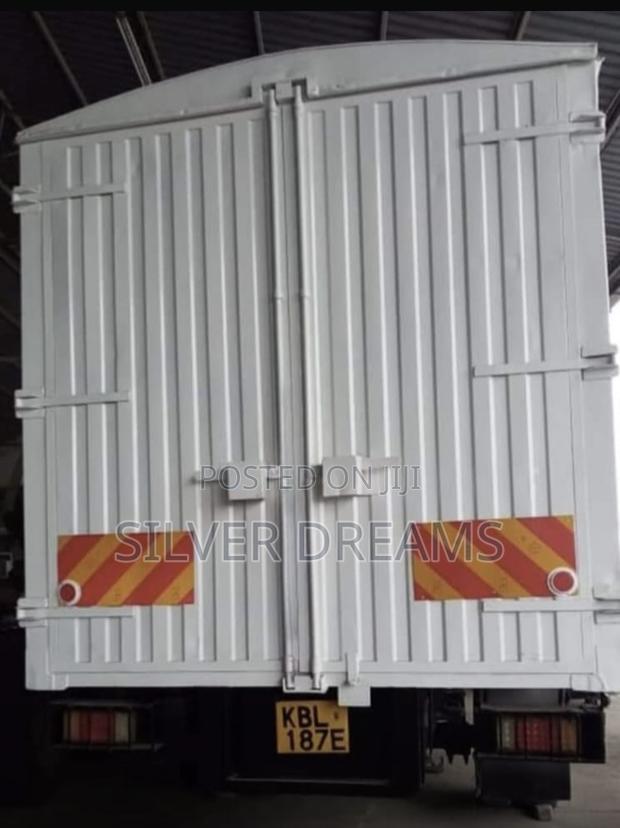 Faw Fighter Truck / Lorry - thumbnail 2