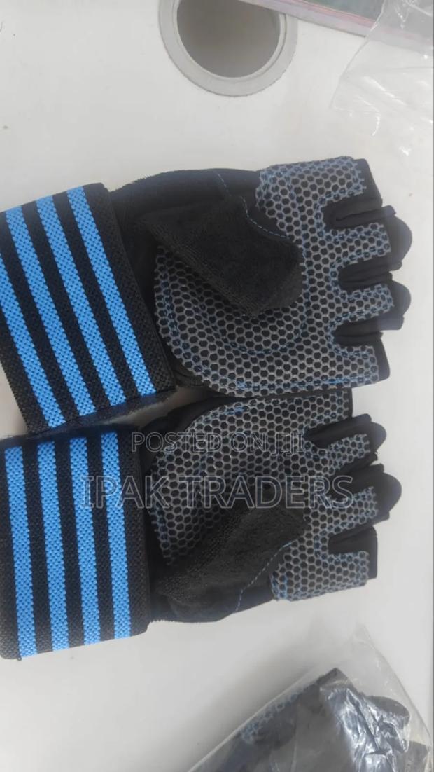 Weight Lifting Gloves
Good Quality