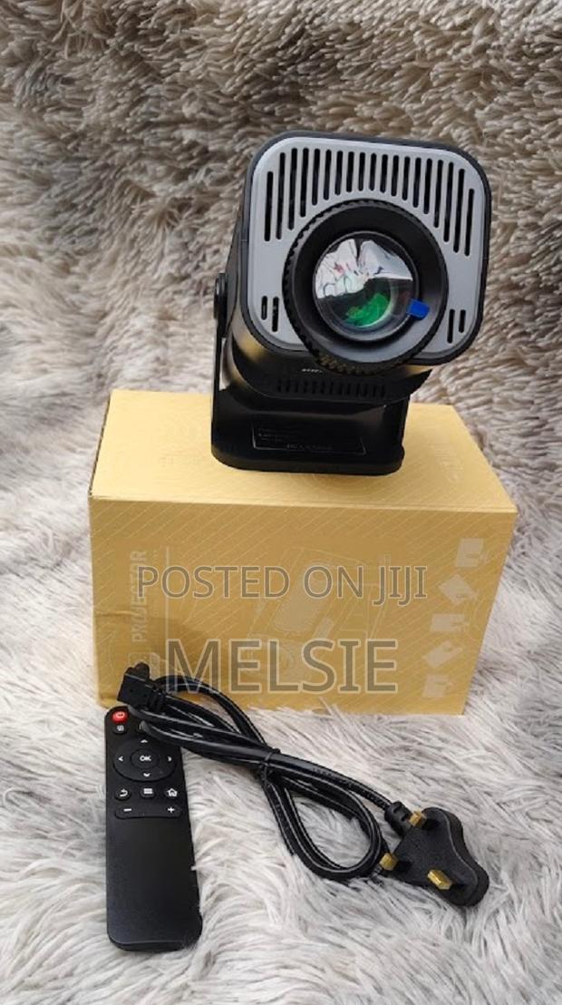 Smart 1080p Projector Mini Portable Outdoor Movie Hy320 Hy300 (Black) - main view