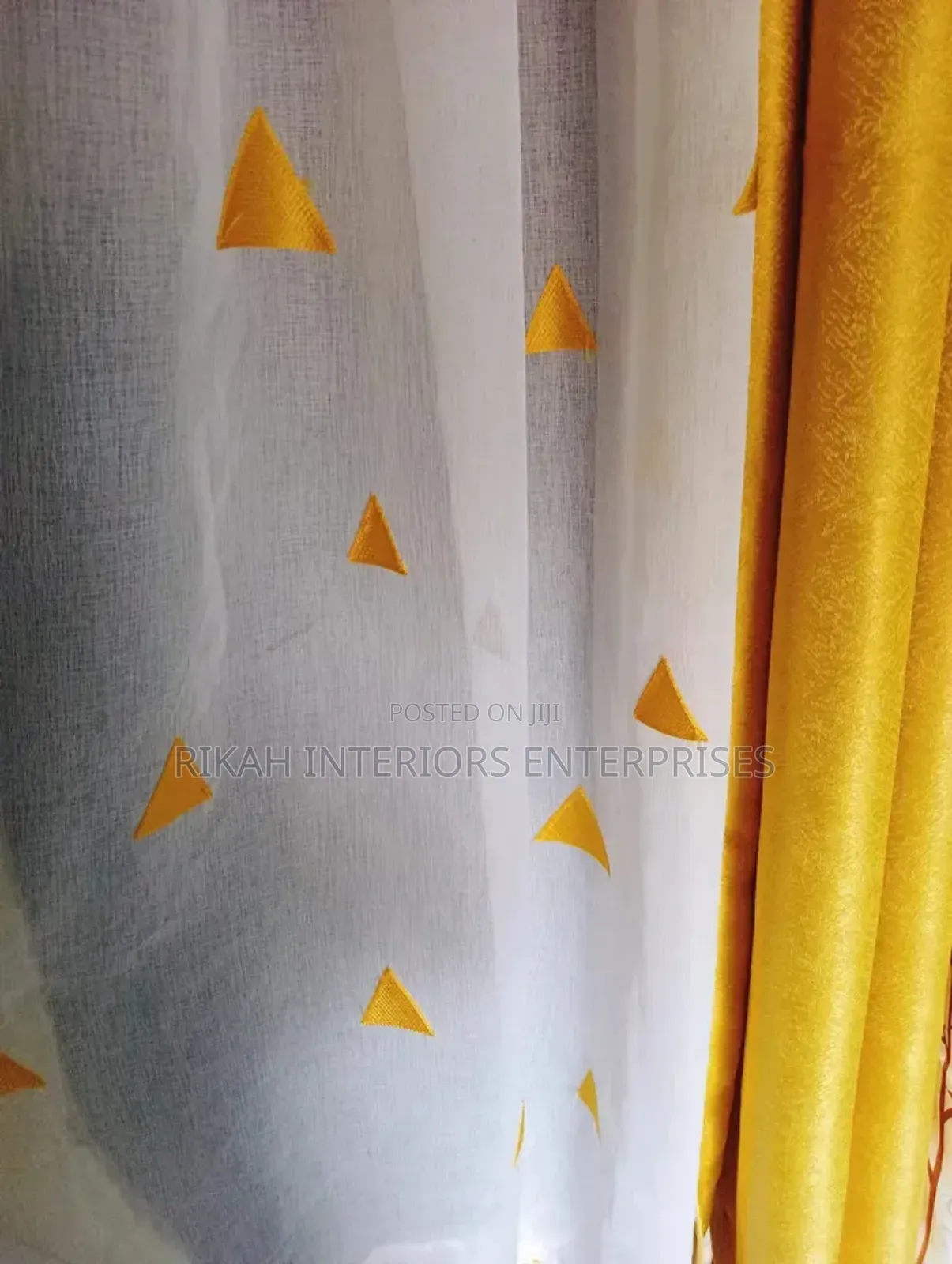 Quality Sheers With Triangle Details
