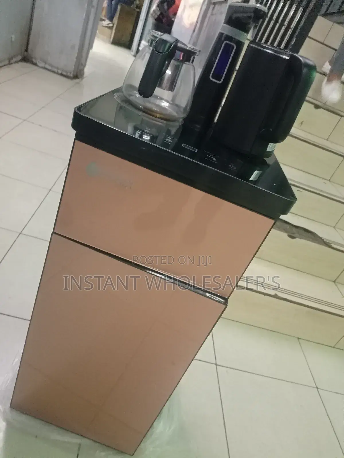 Nunix Bottom Load Dispenser
