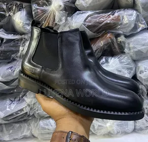 Laceless Italian Couture