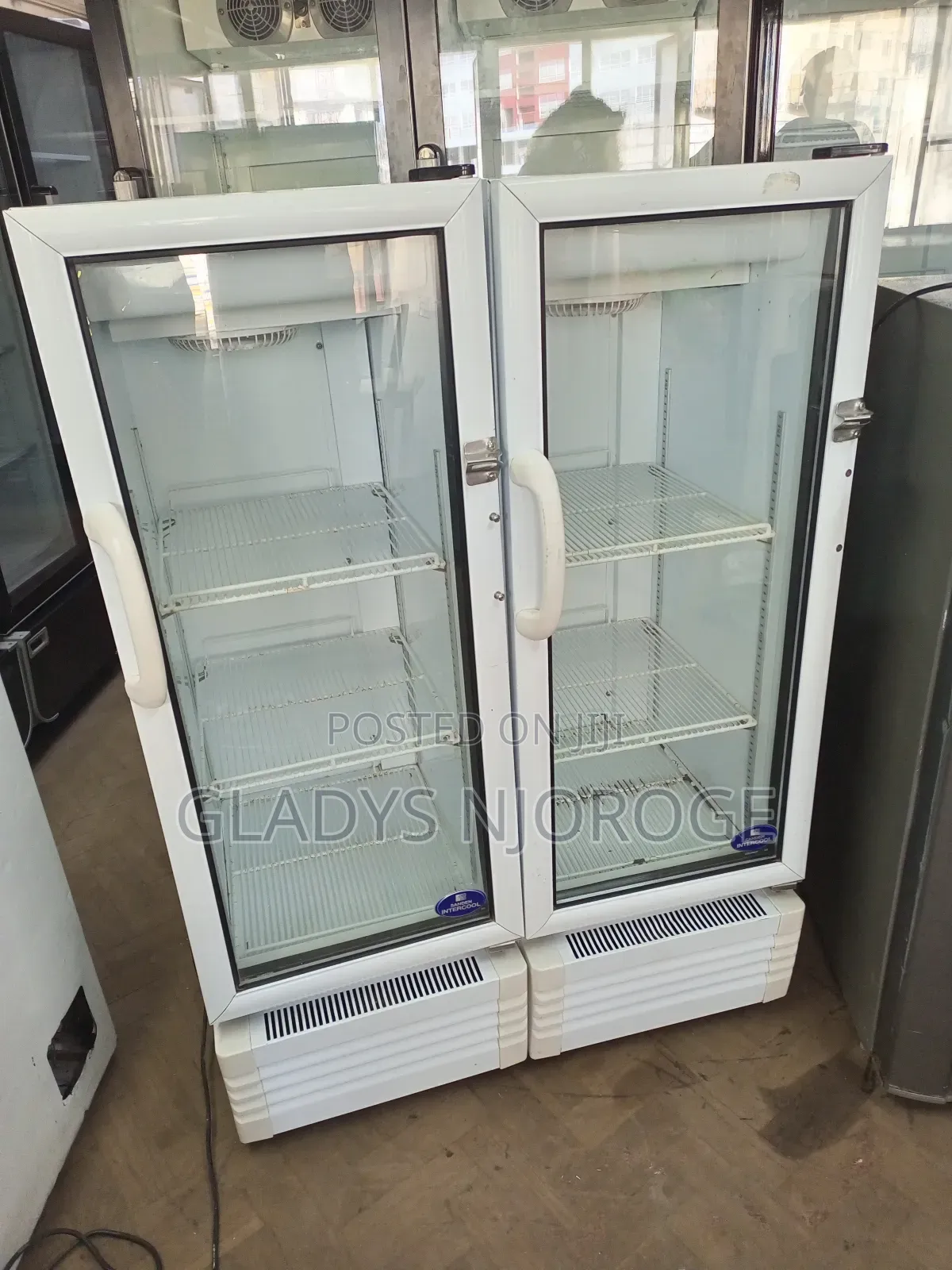 Proper Working ( Medium Fridge 200l)