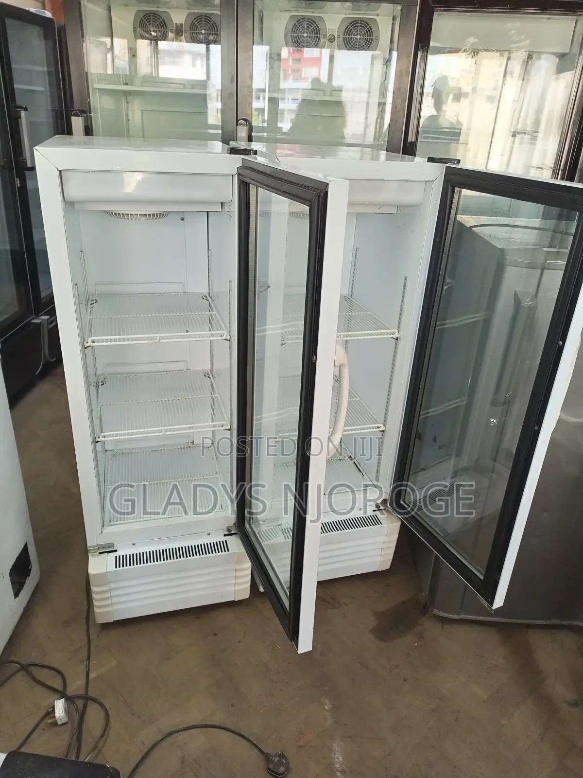 Proper Working ( Medium Fridge 200l)