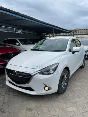 Mazda Demio 2018 White