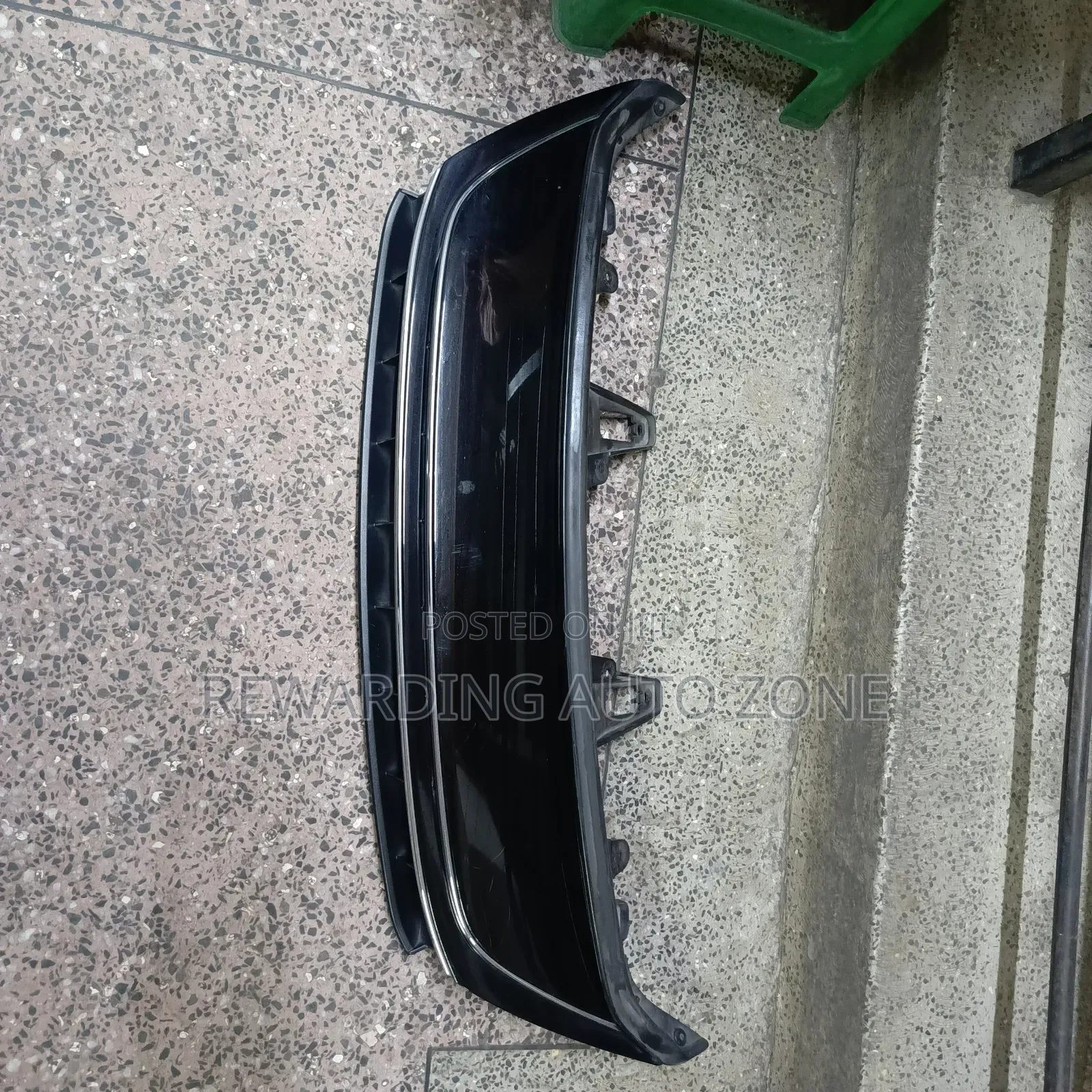 Harrier 2018 Grille