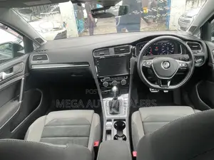 Volkswagen Golf 2018 Black