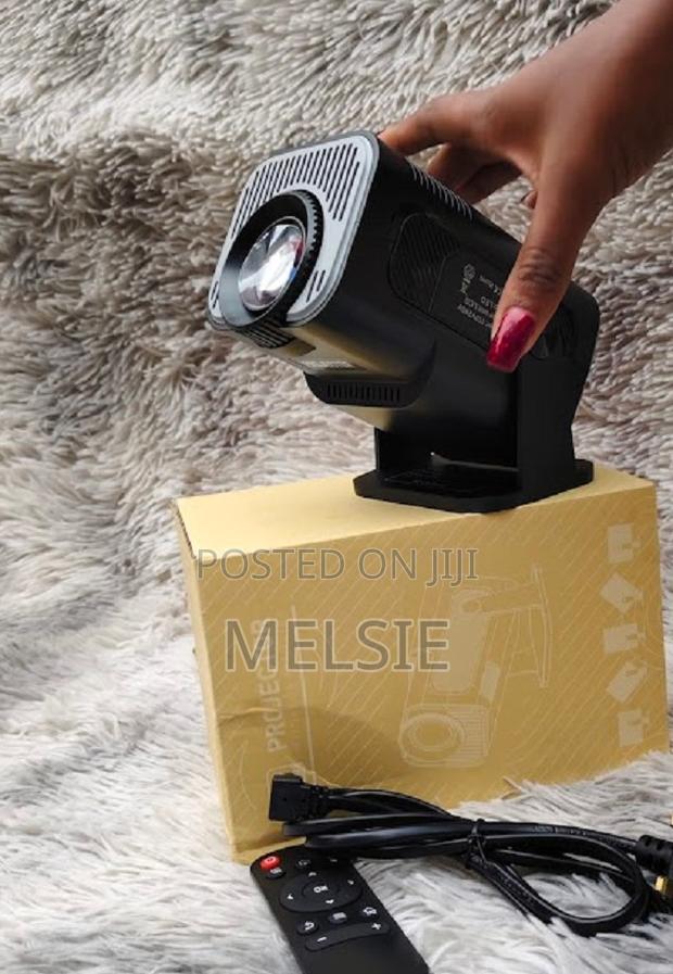 Hy320 Android 11 Mini Projector Native 1080p - main view