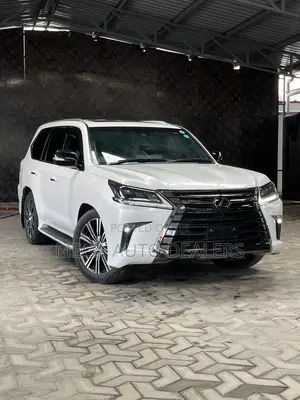 Lexus LX 570 (5 seats) AWD 2018 White